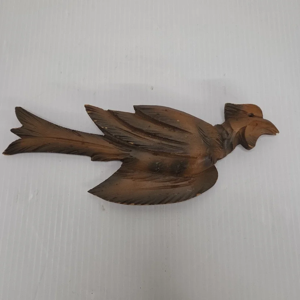 Vintage‎ WOOD CARVED Flying Bird Cuckoo Clock Part 10